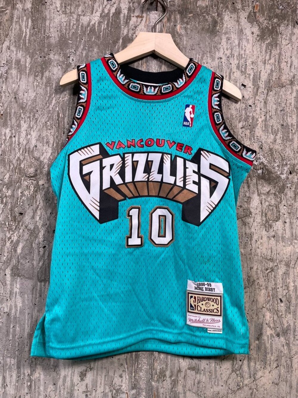 MITCHELL & NESS Mike Bibby Vancouver Grizzlies 1998-99 Turquoise Jersey Size S